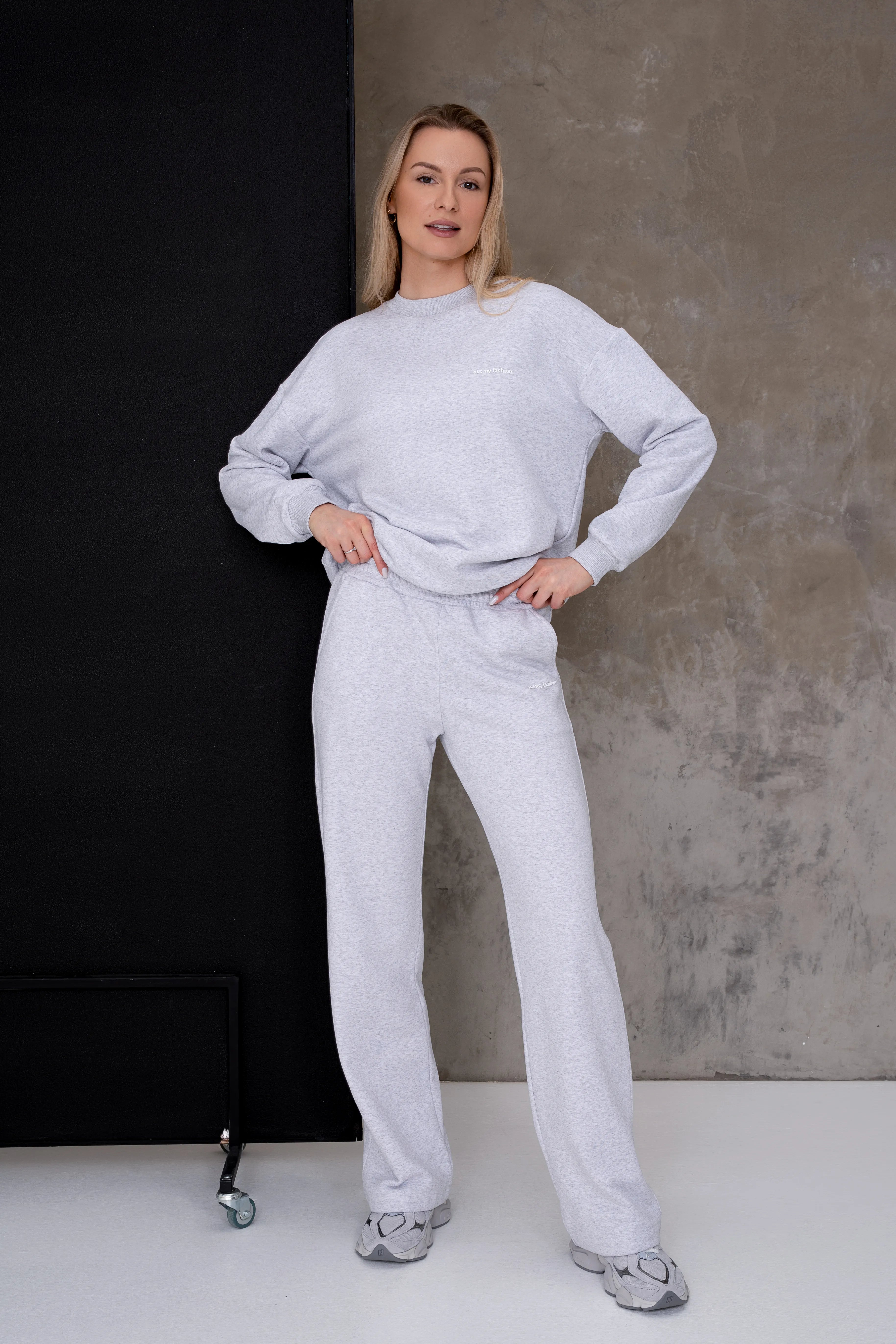 Women’s tracksuit set “Gustė” CMF580-18