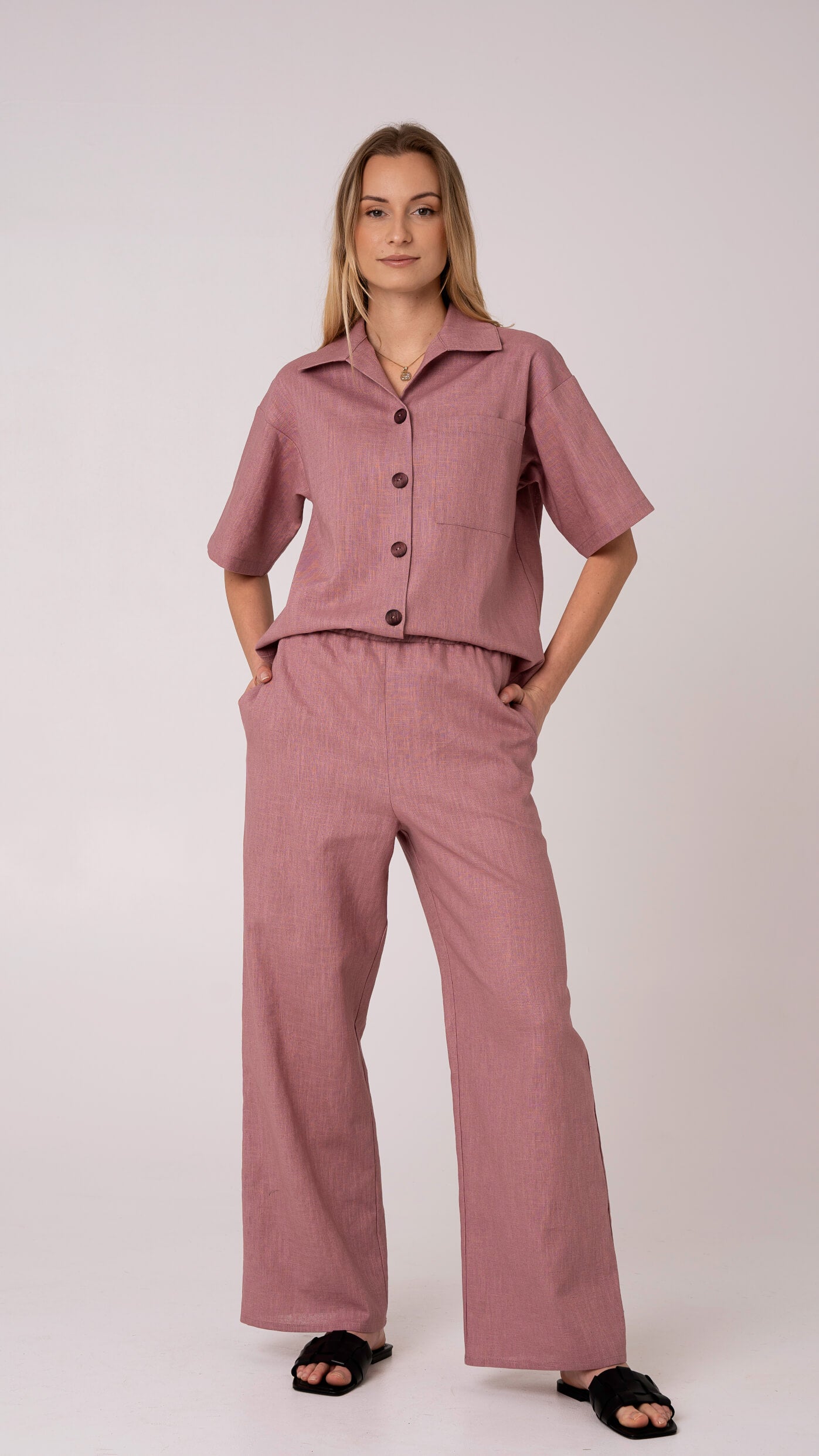 Linen suit "Leta" CMF340