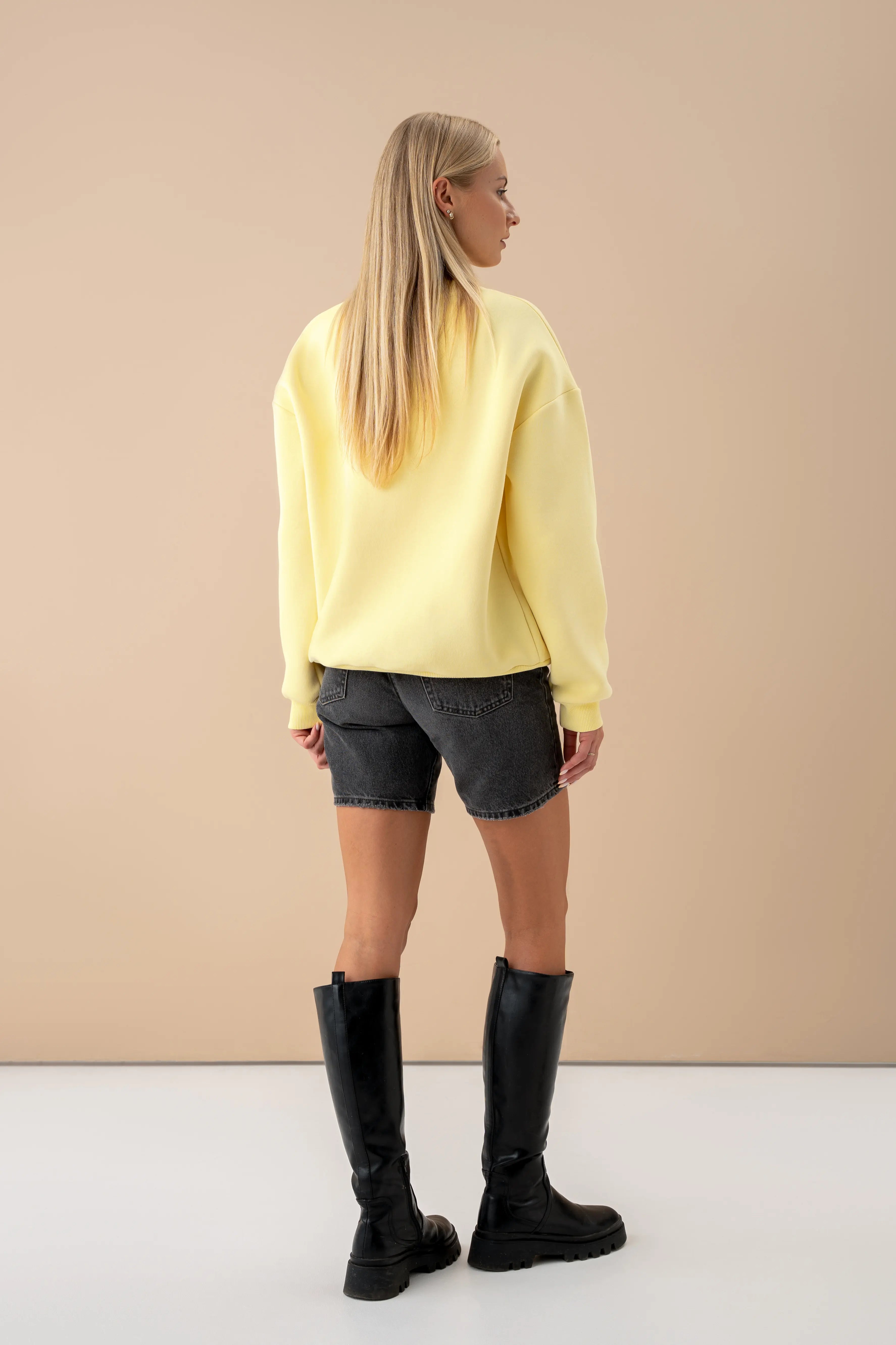 Oversized džemperis "cutmyfashion" CMF441-19