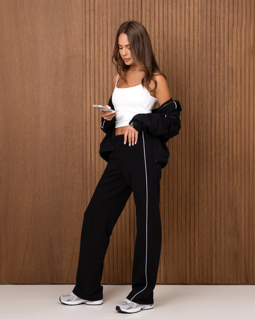 Women's Trousers 