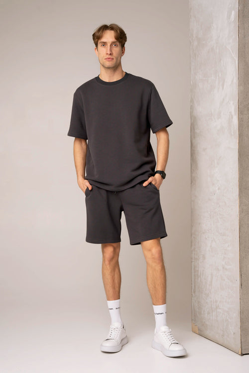 Vyriškas kostiumėlis vasarai 