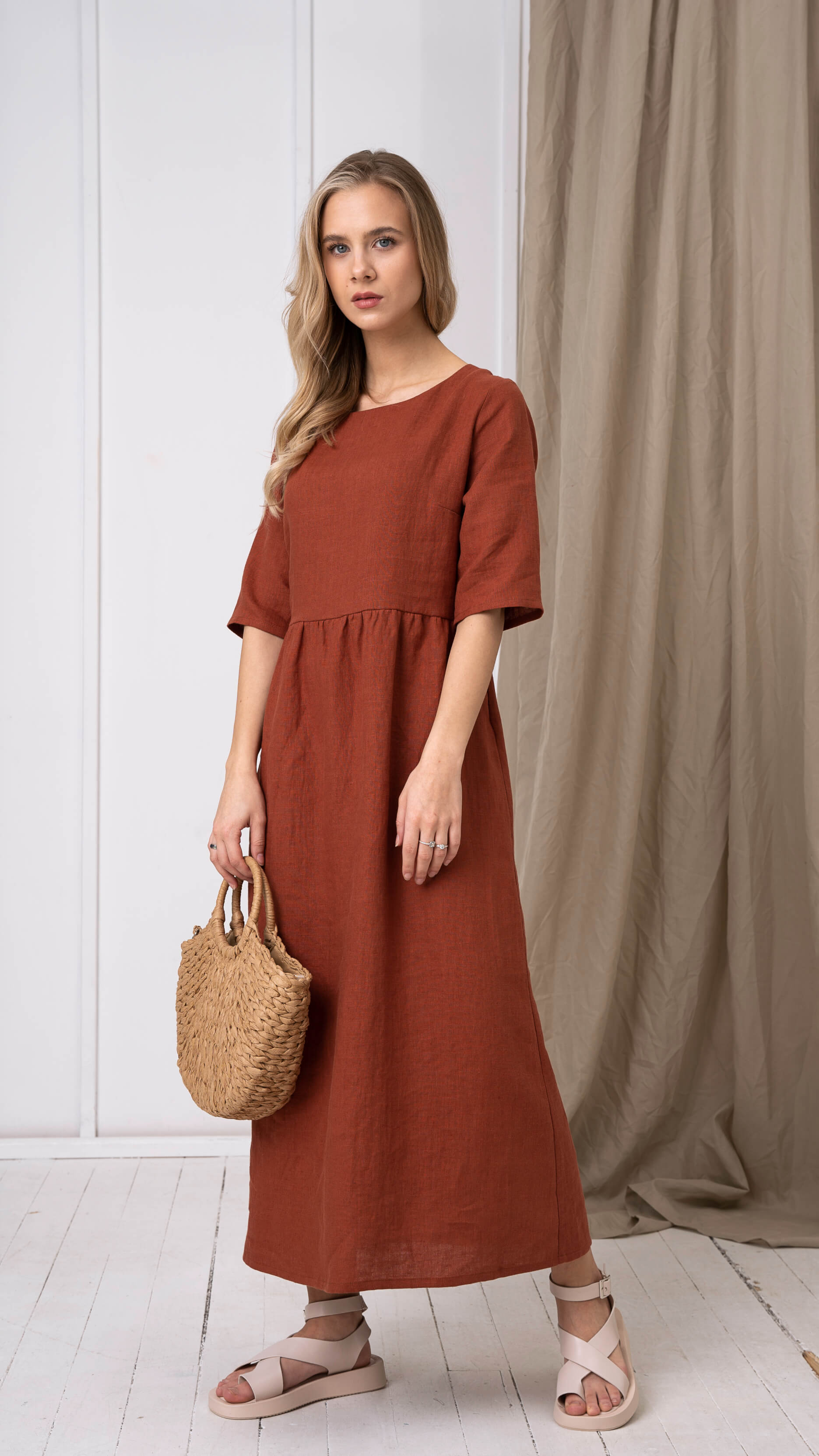 Plytų spalvos lininė suknelė "Doma" CMF224