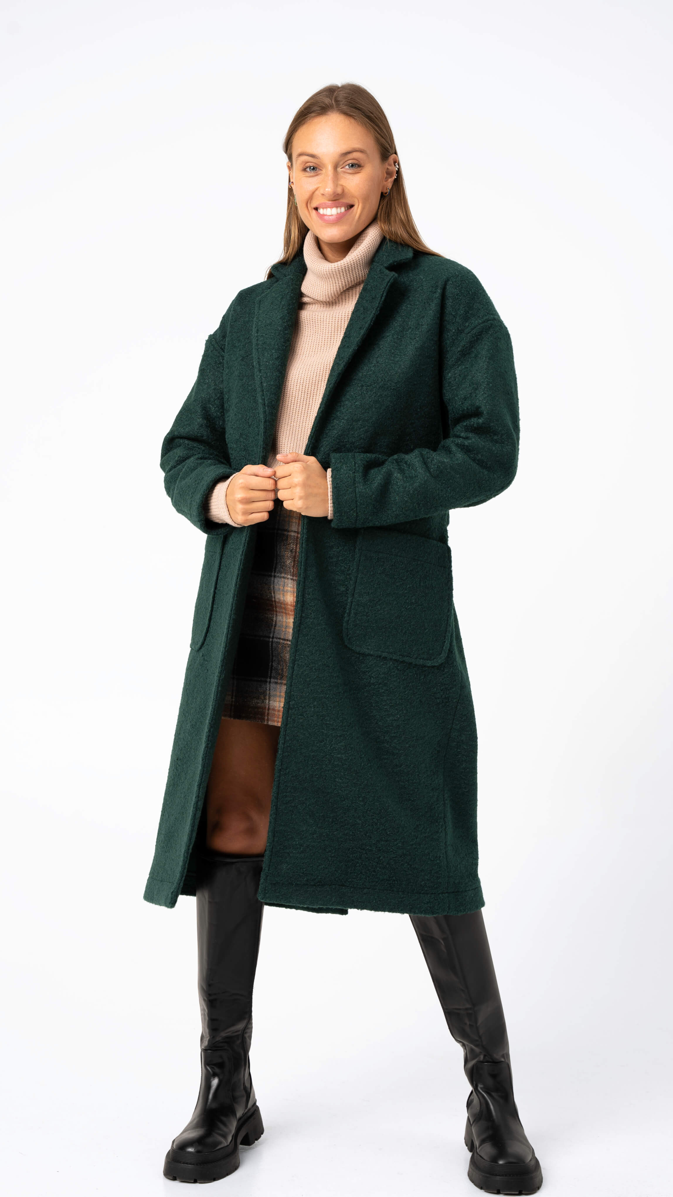Žalias paltas "Vakarė" CMF284