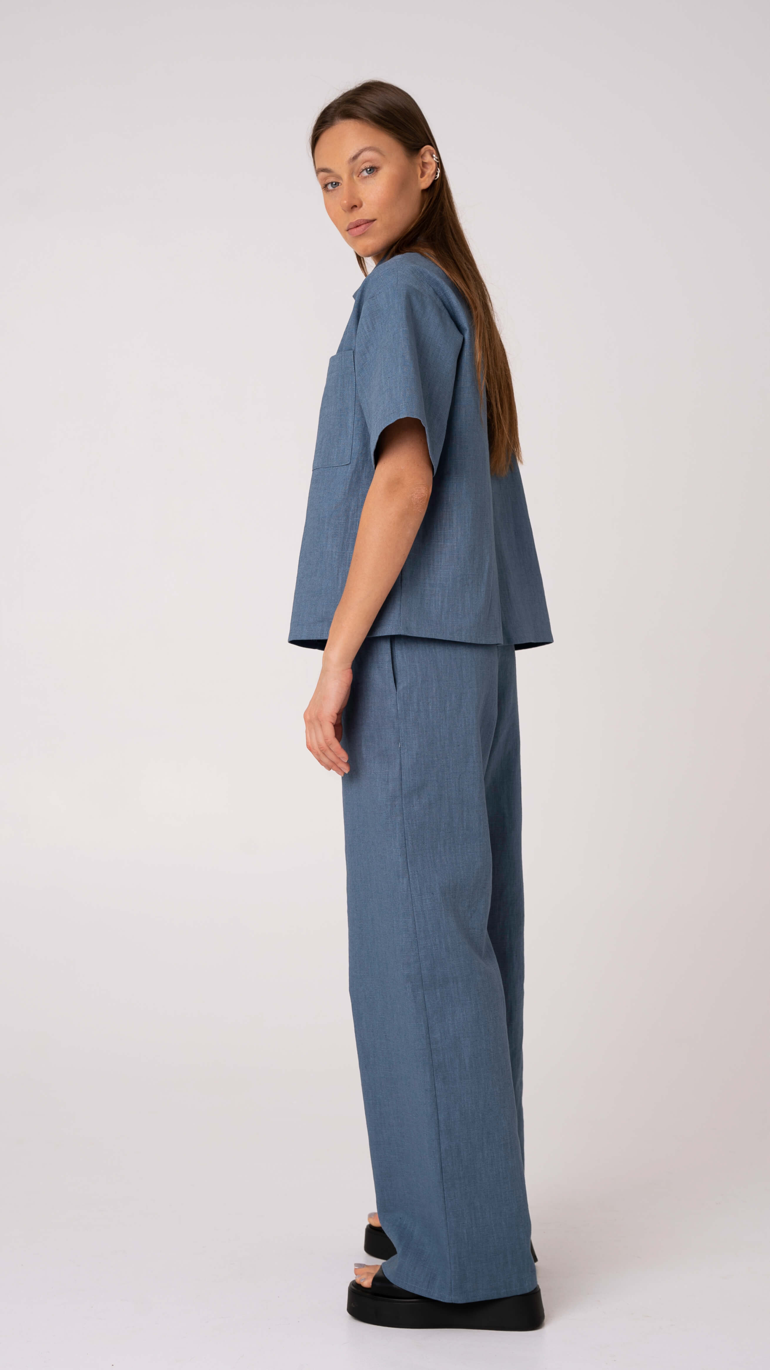 Linen suit "Leta" CMF342