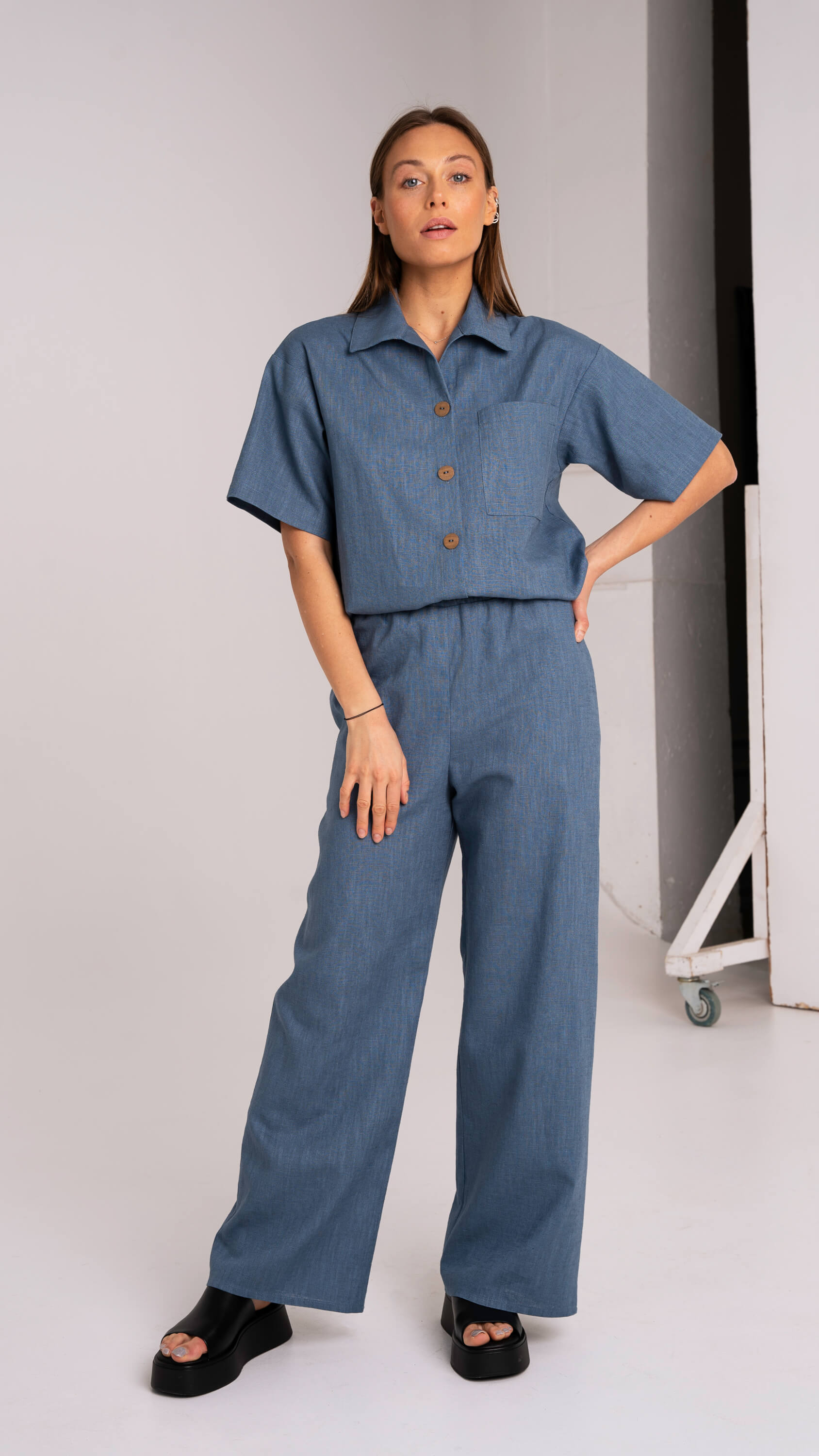 Linen suit "Leta" CMF342