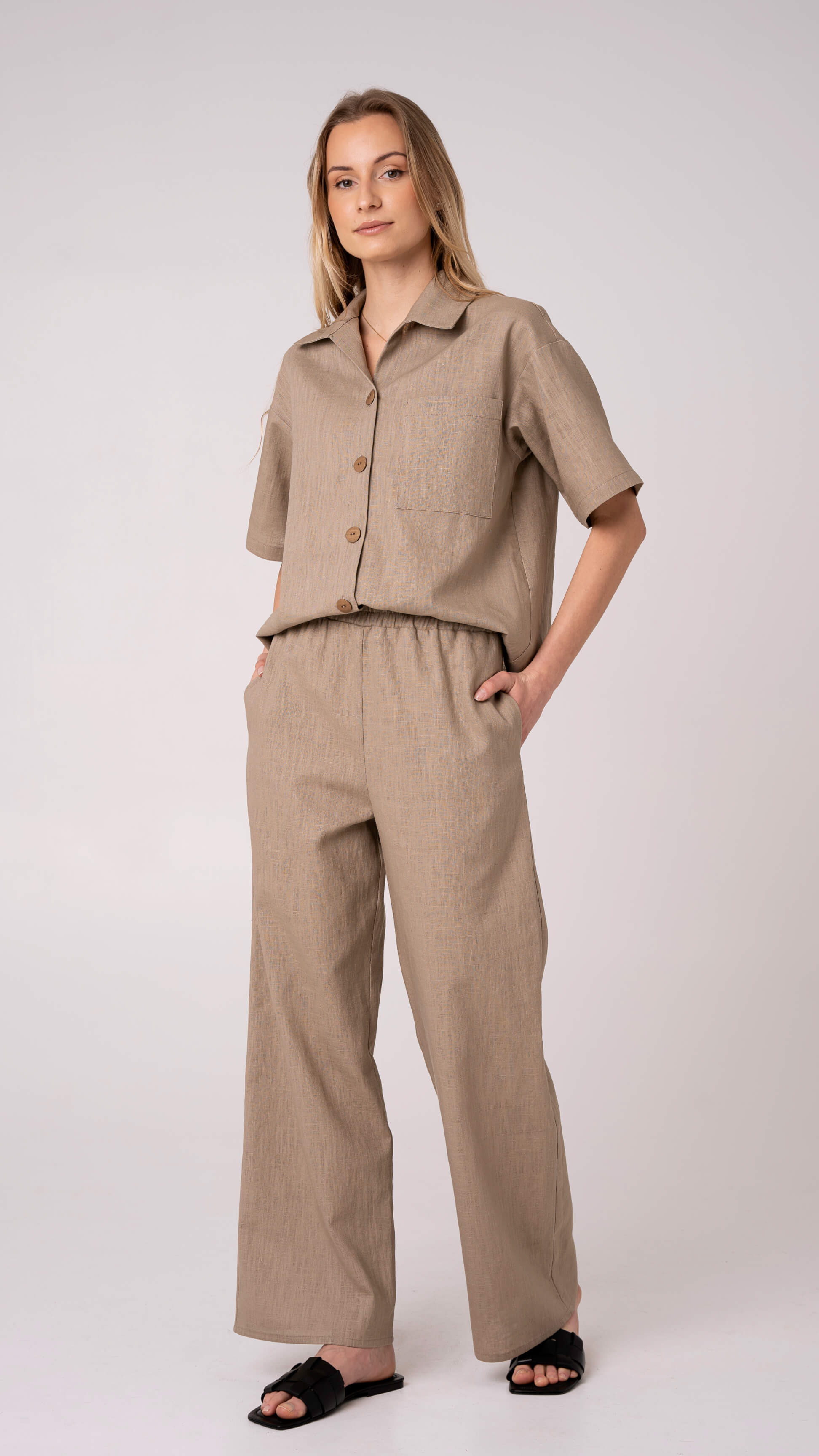 Linen suit "Leta" CMF341